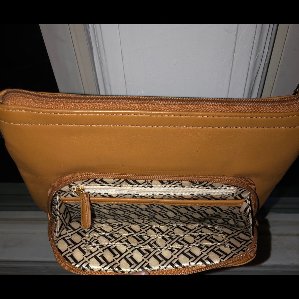 Tan purse